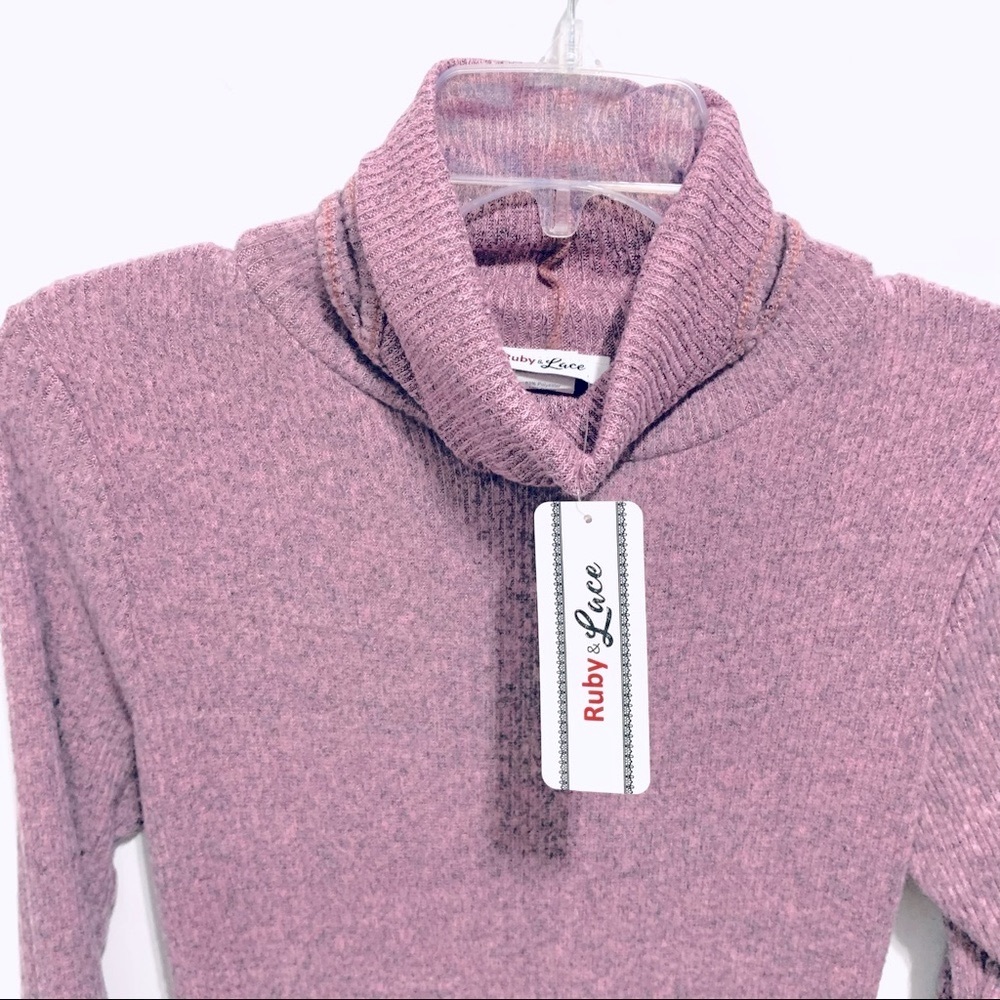 🆕 Ruby & Lace Self Gaiter Ribbed Tunic - Picture 6 of 12
